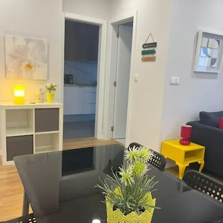 Just Joyful Apartment Almada